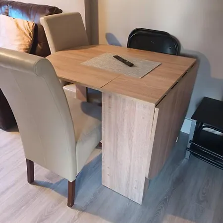 3-bed House In - Sleeps 6 Killarney
